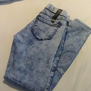 bebe Skinny jeggings